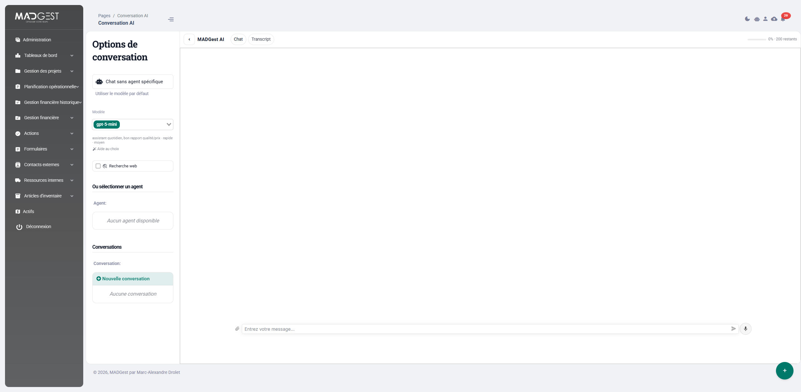 Capture d'écran : interface de conversation IA dans MADGest